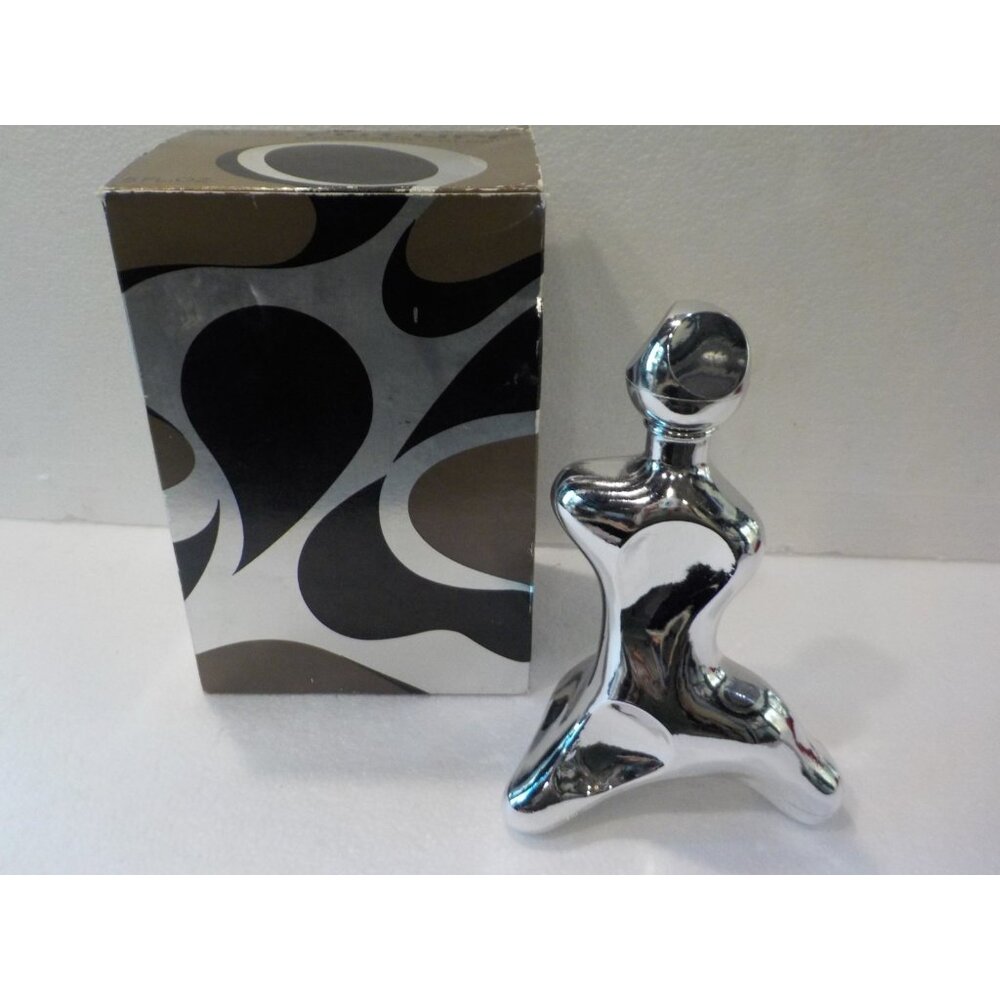 Vintage Avon Futura Excalibur Aftershave 5 fl oz Silver Chrome Figure Decanter